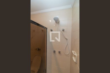 Apartamento para alugar com 370m², 6 quartos e 3 vagas Apartamento para alugar com 370m², 6 quartos e 3 vagasBanheiro da Suíte 3