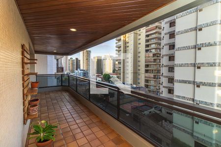 Apartamento para alugar com 370m², 6 quartos e 3 vagas Apartamento para alugar com 370m², 6 quartos e 3 vagasVaranda da Sala de Estar e Sala de TV - Integrada