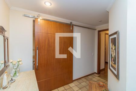 Apartamento para alugar com 370m², 6 quartos e 3 vagas Apartamento para alugar com 370m², 6 quartos e 3 vagasSala de TV - Porta