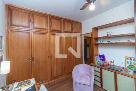 Apartamento para alugar com 370m², 6 quartos e 3 vagas Apartamento para alugar com 370m², 6 quartos e 3 vagasSuíte 3 - Armário