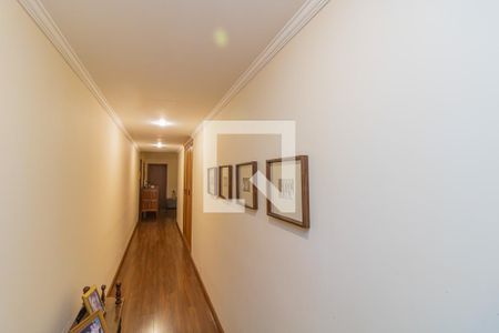 Apartamento para alugar com 370m², 6 quartos e 3 vagas Apartamento para alugar com 370m², 6 quartos e 3 vagasCorredor - Quartos