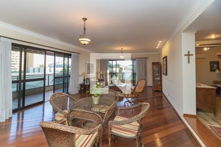 Sala de Estar de apartamento para alugar com 6 quartos, 370m² em Centro, Ribeirão Preto