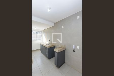 Apartamento à venda com 68m², 2 quartos e 2 vagas Apartamento à venda com 68m², 2 quartos e 2 vagasCozinha