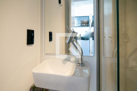 Studio para alugar com 28m², 0 quarto e 1 vaga Studio para alugar com 28m², 0 quarto e 1 vagaBanheiro Studio