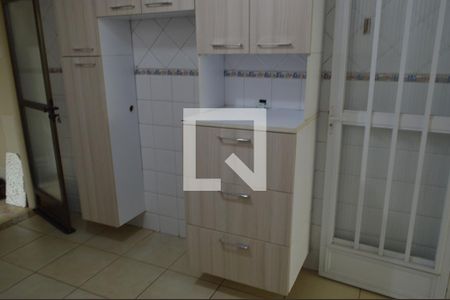 Casa de condomínio para alugar com 160m², 3 quartos e 2 vagas Casa de condomínio para alugar com 160m², 3 quartos e 2 vagasCozinha