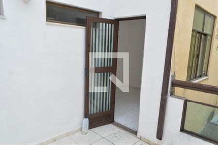 Casa de condomínio para alugar com 160m², 3 quartos e 2 vagas Casa de condomínio para alugar com 160m², 3 quartos e 2 vagasTerraço do Quarto 1