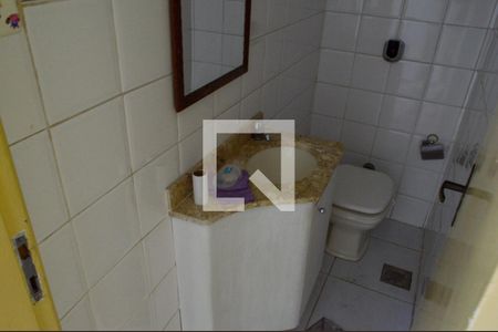Casa de condomínio para alugar com 160m², 3 quartos e 2 vagas Casa de condomínio para alugar com 160m², 3 quartos e 2 vagasLavabo