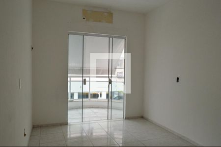 Casa de condomínio para alugar com 160m², 3 quartos e 2 vagas Casa de condomínio para alugar com 160m², 3 quartos e 2 vagasSuíte