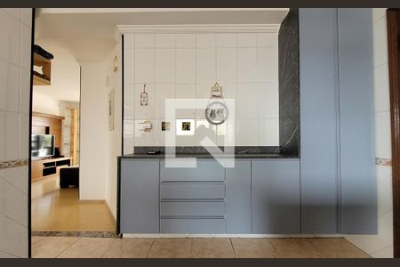 Apartamento à venda com 120m², 3 quartos e 3 vagasCozinha