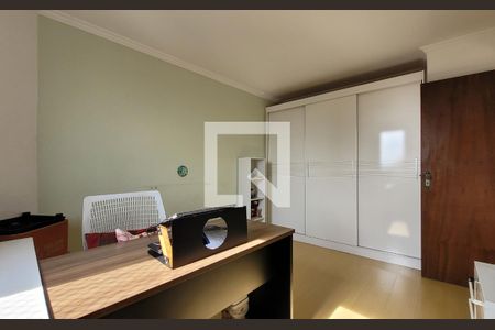 Apartamento à venda com 120m², 3 quartos e 3 vagasQuarto 2