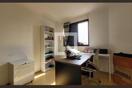 Apartamento à venda com 120m², 3 quartos e 3 vagasQuarto 2