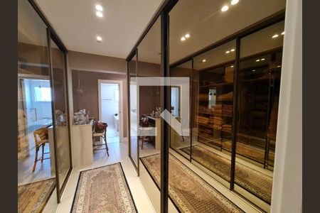 Apartamento à venda com 197m², 3 quartos e 3 vagas Apartamento à venda com 197m², 3 quartos e 3 vagasSuíte 1