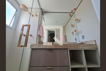Apartamento à venda com 197m², 3 quartos e 3 vagas Apartamento à venda com 197m², 3 quartos e 3 vagasBanheiro da Suíte 3