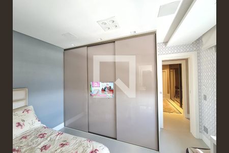 Apartamento à venda com 197m², 3 quartos e 3 vagas Apartamento à venda com 197m², 3 quartos e 3 vagas Suíte 3