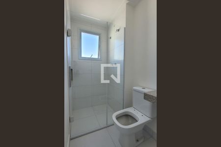 Apartamento à venda com 80m², 2 quartos e 2 vagas Apartamento à venda com 80m², 2 quartos e 2 vagasBanheiro da suíte