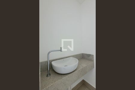 Apartamento à venda com 80m², 2 quartos e 2 vagas Apartamento à venda com 80m², 2 quartos e 2 vagasLavabo