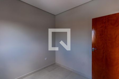Quarto 1 de apartamento para alugar com 2 quartos, 40m² em Vila dos Minerios, São Paulo