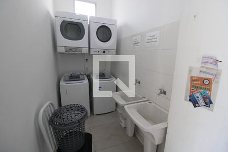 Apartamento à venda com 40m², 2 quartos e sem vagaÁrea Comum