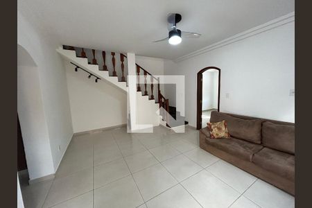 Sala de casa de condomínio para alugar com 4 quartos, 259m² em Todos Os Santos, Rio de Janeiro