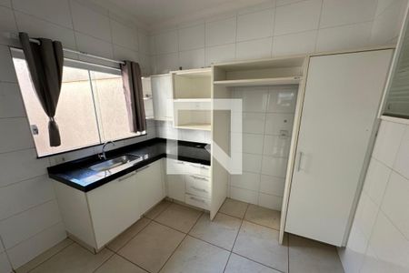 Apartamento para alugar com 61m², 2 quartos e 1 vaga Apartamento para alugar com 61m², 2 quartos e 1 vagaCozinha