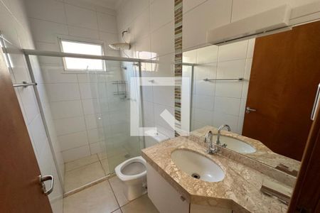 Apartamento para alugar com 61m², 2 quartos e 1 vaga Apartamento para alugar com 61m², 2 quartos e 1 vagaBanheiro da Suíte