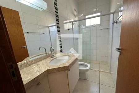Apartamento para alugar com 61m², 2 quartos e 1 vaga Apartamento para alugar com 61m², 2 quartos e 1 vagaBanheiro Social