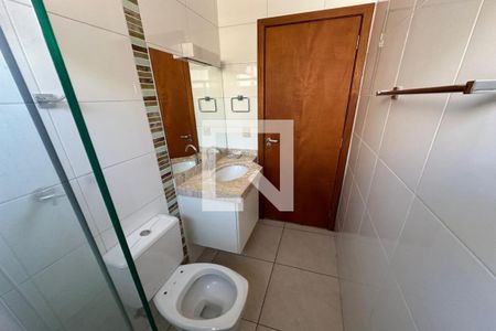 Apartamento para alugar com 61m², 2 quartos e 1 vaga Apartamento para alugar com 61m², 2 quartos e 1 vagaBanheiro da Suíte