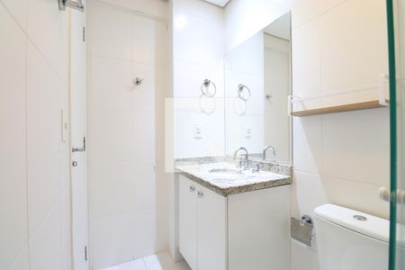 Apartamento à venda com 83m², 3 quartos e 2 vagasBanheiro da Suíte
