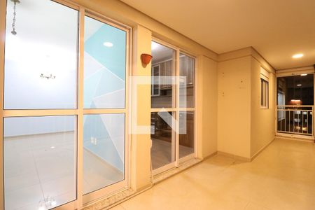 Apartamento à venda com 83m², 3 quartos e 2 vagasVaranda