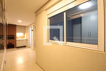 Apartamento à venda com 83m², 3 quartos e 2 vagasVaranda