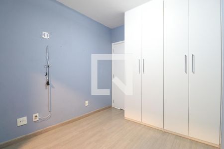 Apartamento à venda com 83m², 3 quartos e 2 vagasQuarto 2