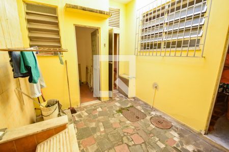 Casa à venda com 185m², 4 quartos e 3 vagas Casa à venda com 185m², 4 quartos e 3 vagasÁrea de Serviço