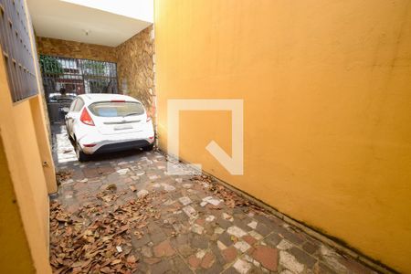 Casa à venda com 185m², 4 quartos e 3 vagas Casa à venda com 185m², 4 quartos e 3 vagasGaragem