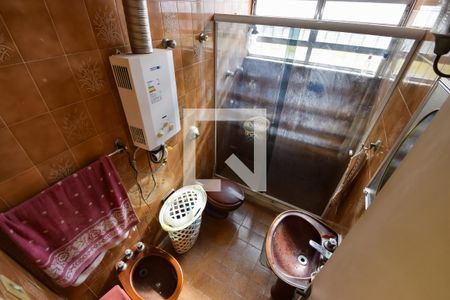 Casa à venda com 185m², 4 quartos e 3 vagas Casa à venda com 185m², 4 quartos e 3 vagasBanheiro Social