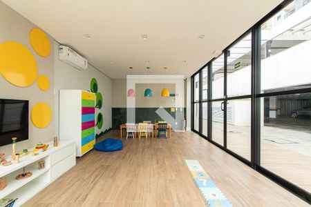 Apartamento para alugar com 48m², 2 quartos e 1 vaga Apartamento para alugar com 48m², 2 quartos e 1 vagaÁrea comum - Brinquedoteca