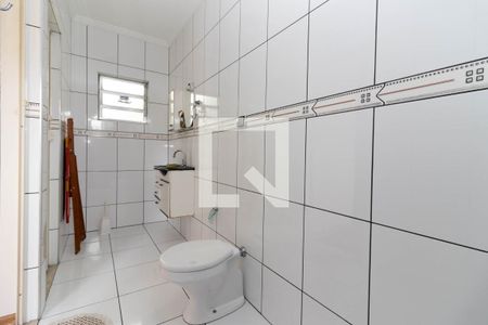 Casa à venda com 350m², 5 quartos e 1 vaga Casa à venda com 350m², 5 quartos e 1 vagaCasa 1 - Banheiro 2