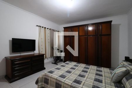 Casa à venda com 210m², 3 quartos e 2 vagasQuarto 1