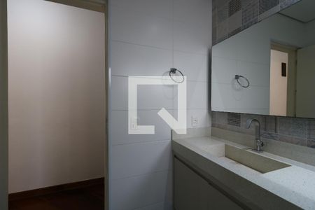 Casa à venda com 210m², 3 quartos e 2 vagasBanheiro 2