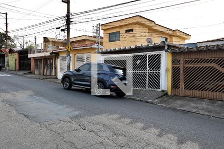 Casa à venda com 210m², 3 quartos e 2 vagasFachada