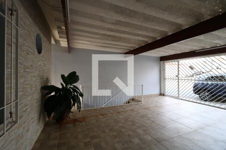 Casa à venda com 210m², 3 quartos e 2 vagasGaragem