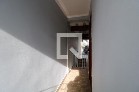 Casa à venda com 210m², 3 quartos e 2 vagasEntrada