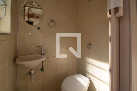 Casa para alugar com 100m², 2 quartos e sem vaga Casa para alugar com 100m², 2 quartos e sem vagaBanheiro 2
