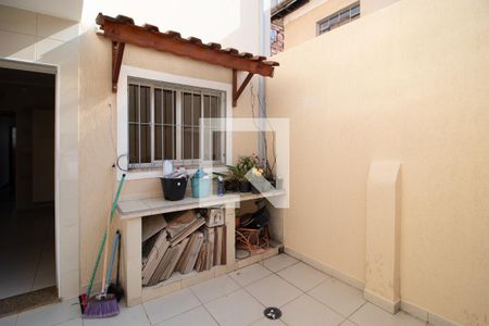 Casa para alugar com 100m², 2 quartos e sem vaga Casa para alugar com 100m², 2 quartos e sem vagaÁrea de Serviço e Quintal