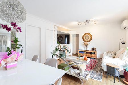 Sala de apartamento para alugar com 2 quartos, 96m² em Indianópolis, São Paulo