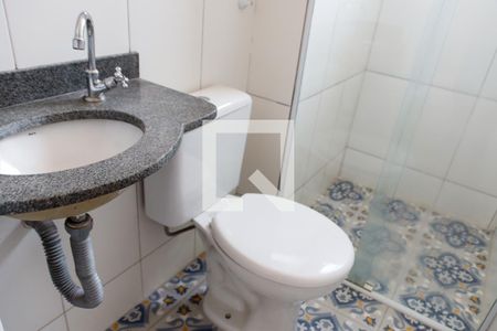 Casa de condomínio para alugar com 70m², 2 quartos e 1 vaga Casa de condomínio para alugar com 70m², 2 quartos e 1 vagaBanheiro