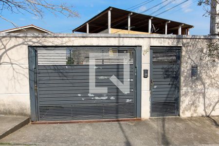 Casa de condomínio para alugar com 70m², 2 quartos e 1 vaga Casa de condomínio para alugar com 70m², 2 quartos e 1 vagaFachada