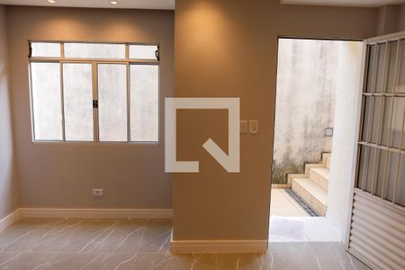 sala de casa de condomínio para alugar com 2 quartos, 70m² em Novo Osasco, Osasco