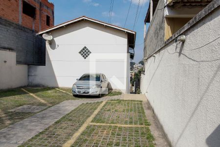 Casa de condomínio para alugar com 70m², 2 quartos e 1 vaga Casa de condomínio para alugar com 70m², 2 quartos e 1 vagaGaragem