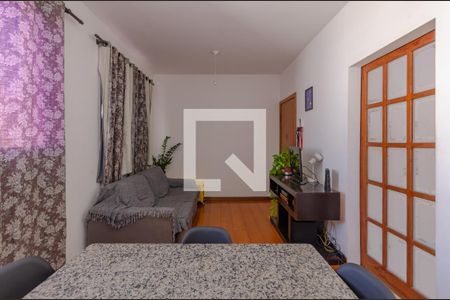 Sala de apartamento para alugar com 3 quartos, 73m² em Liberdade, Belo Horizonte