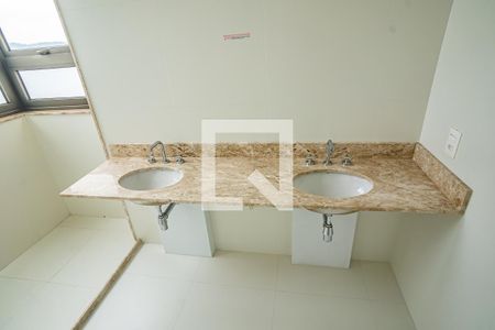 Apartamento à venda com 149m², 3 quartos e 1 vagaQuarto 1 suite - banheiro